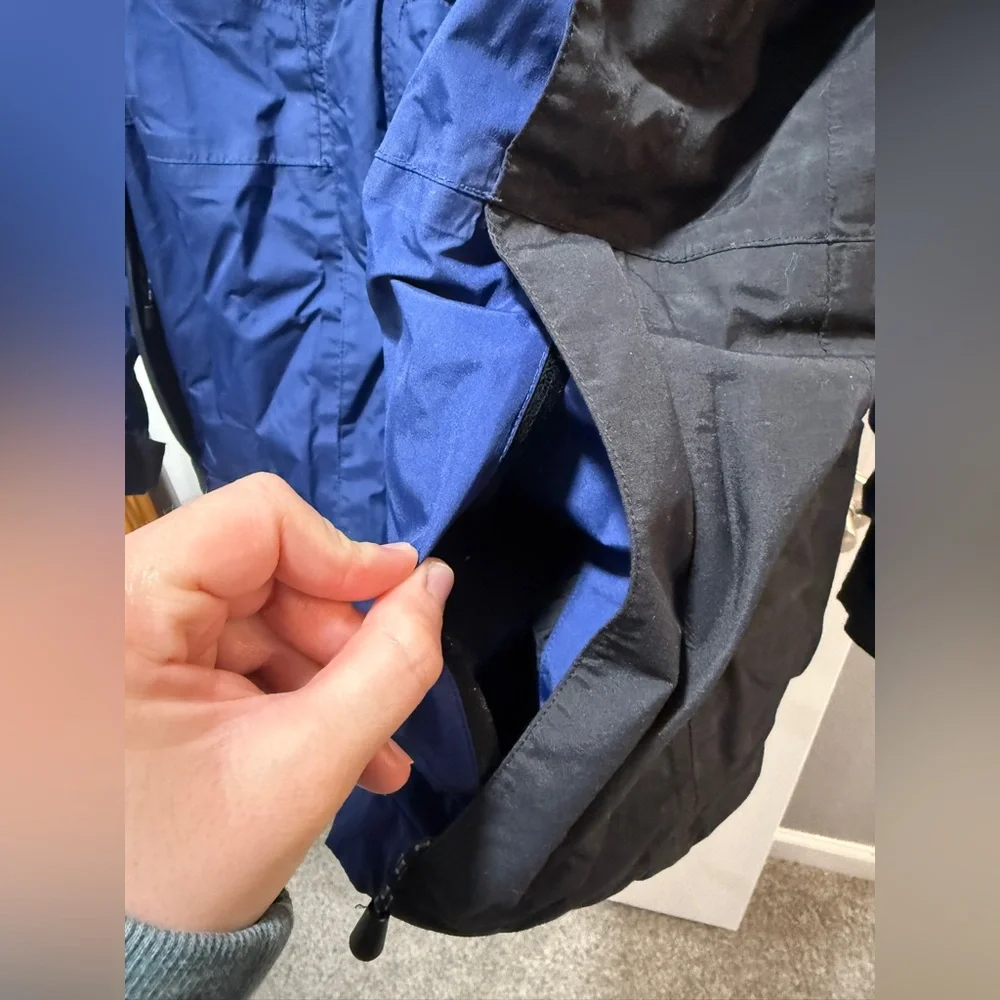 The North Face Men’s Summit Series GORE-TEX® Jacket-Vintage - Picture 5 of 15